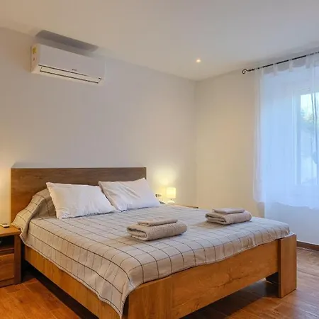 House Luna By Guide Villa Pomer